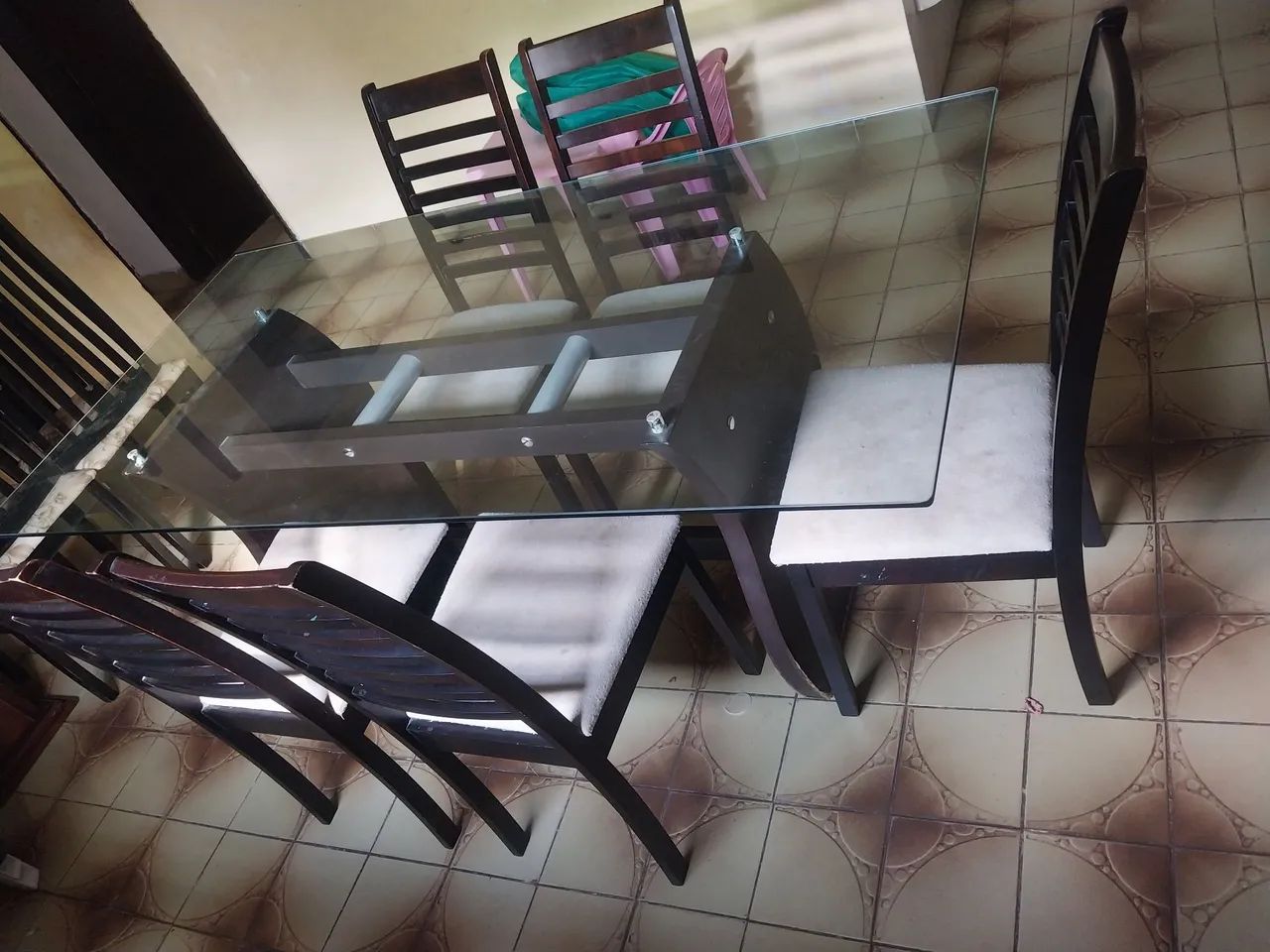 Mesa com 5 cadeiras  - Foto 2