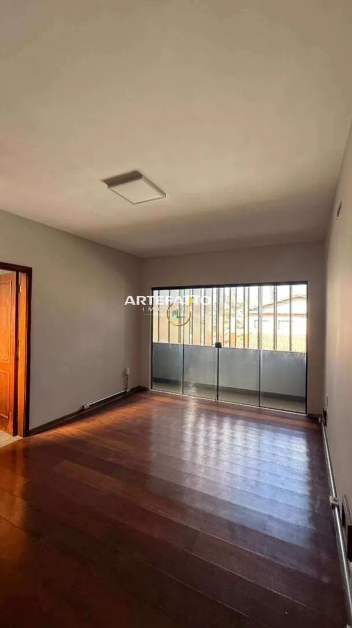 Casa à venda em Franca, Estação, com 12 quartos, 298m² - Foto 3
