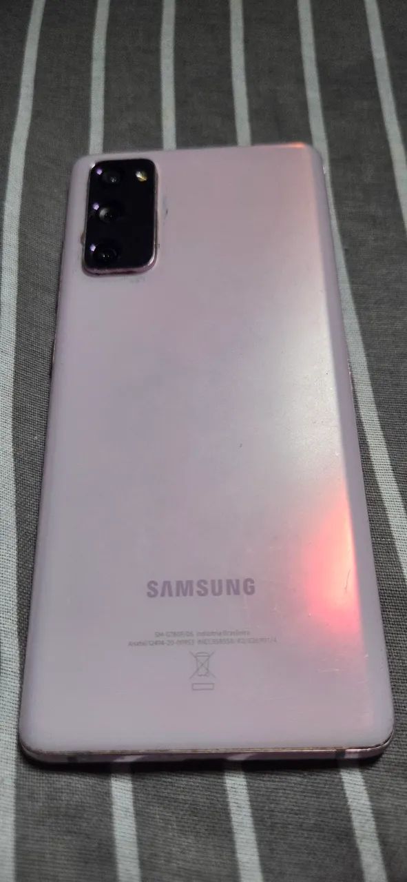 Samsung Galaxy S20FE - Foto 3