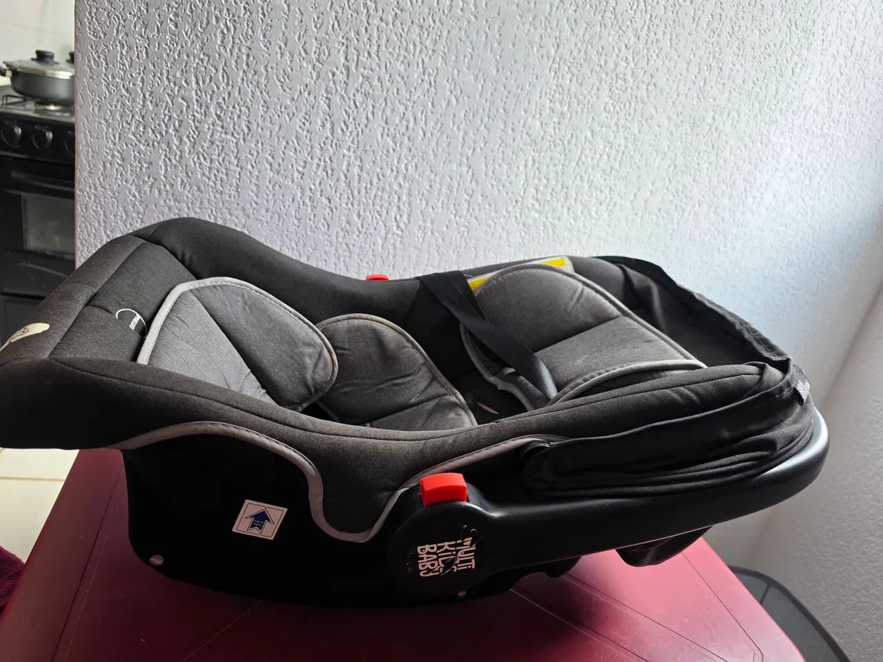 Vendo carrinho de bb + bb conforto  - Foto 4
