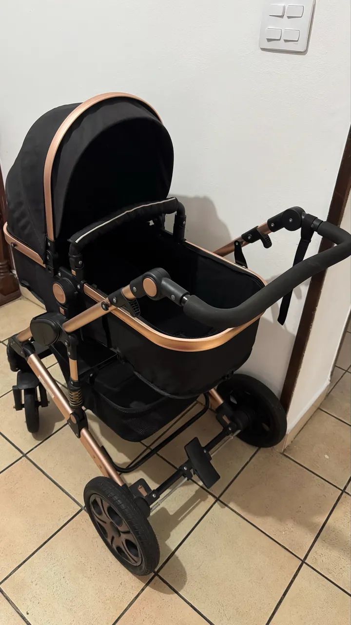Carrinho de bebê 3/1 com bebê conforto 