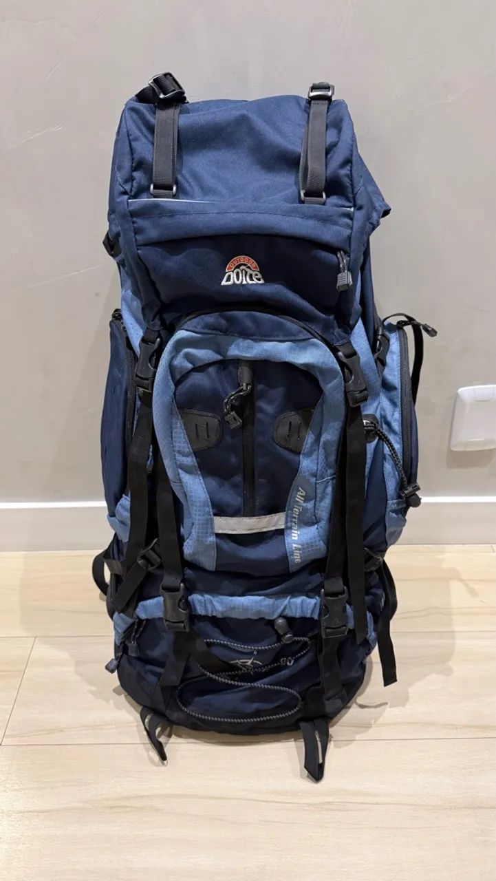 Mochilão Mochila DOITE 60 litros classe A - ótimo estado 