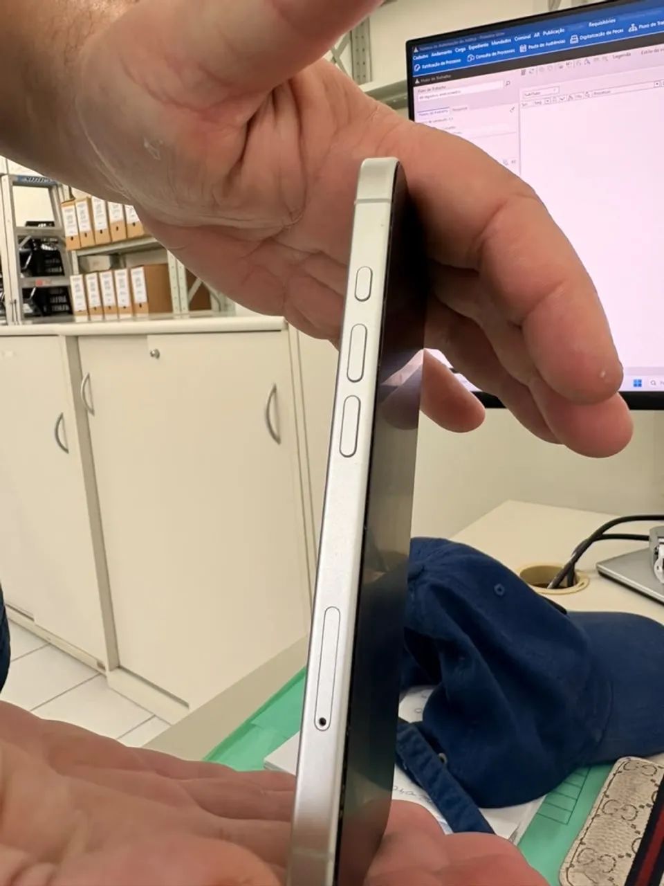 iPhone 16 Branco - Foto 5
