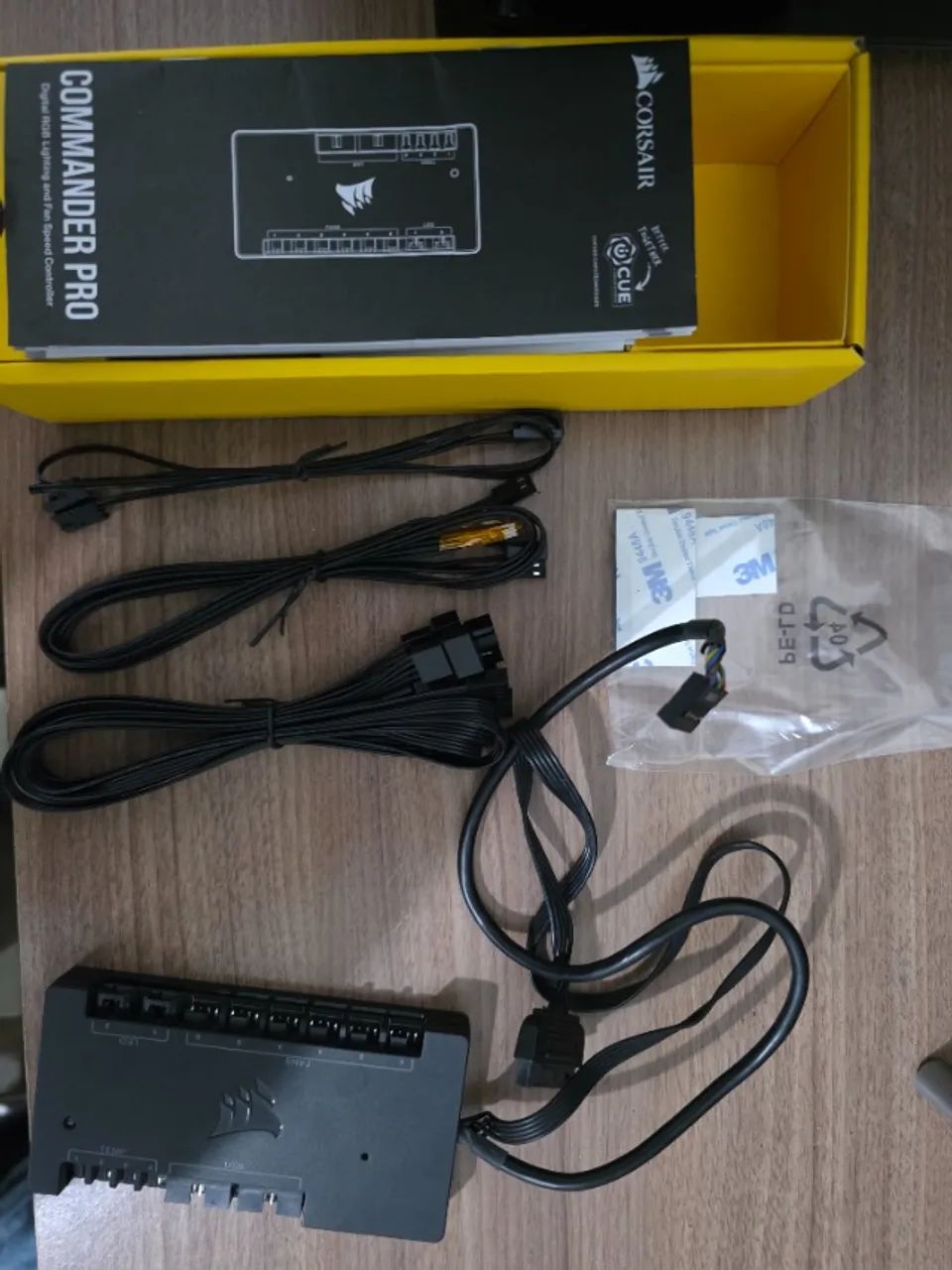 Corsair Commander Pro - Controladora Digital de RGB e Ventoinhas - Foto 4