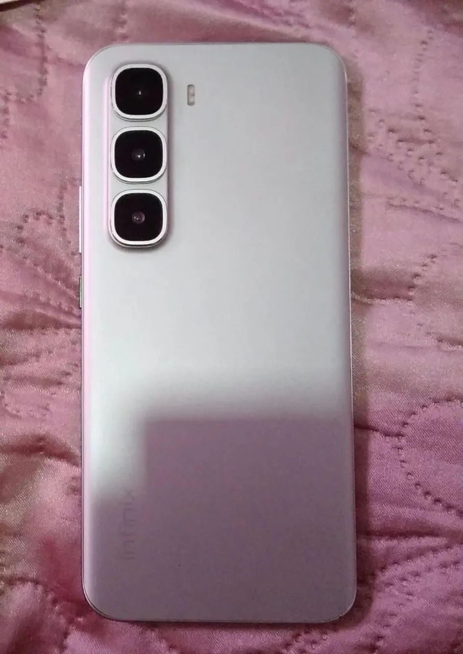  VENDO CELULAR MAIS FINO QUE EXISTE, FREE FIRE - Foto 2
