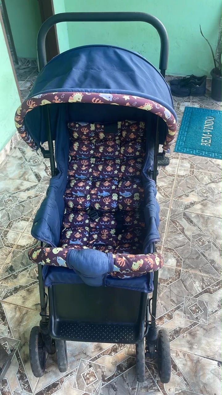 Vendo Carinho de bebê 