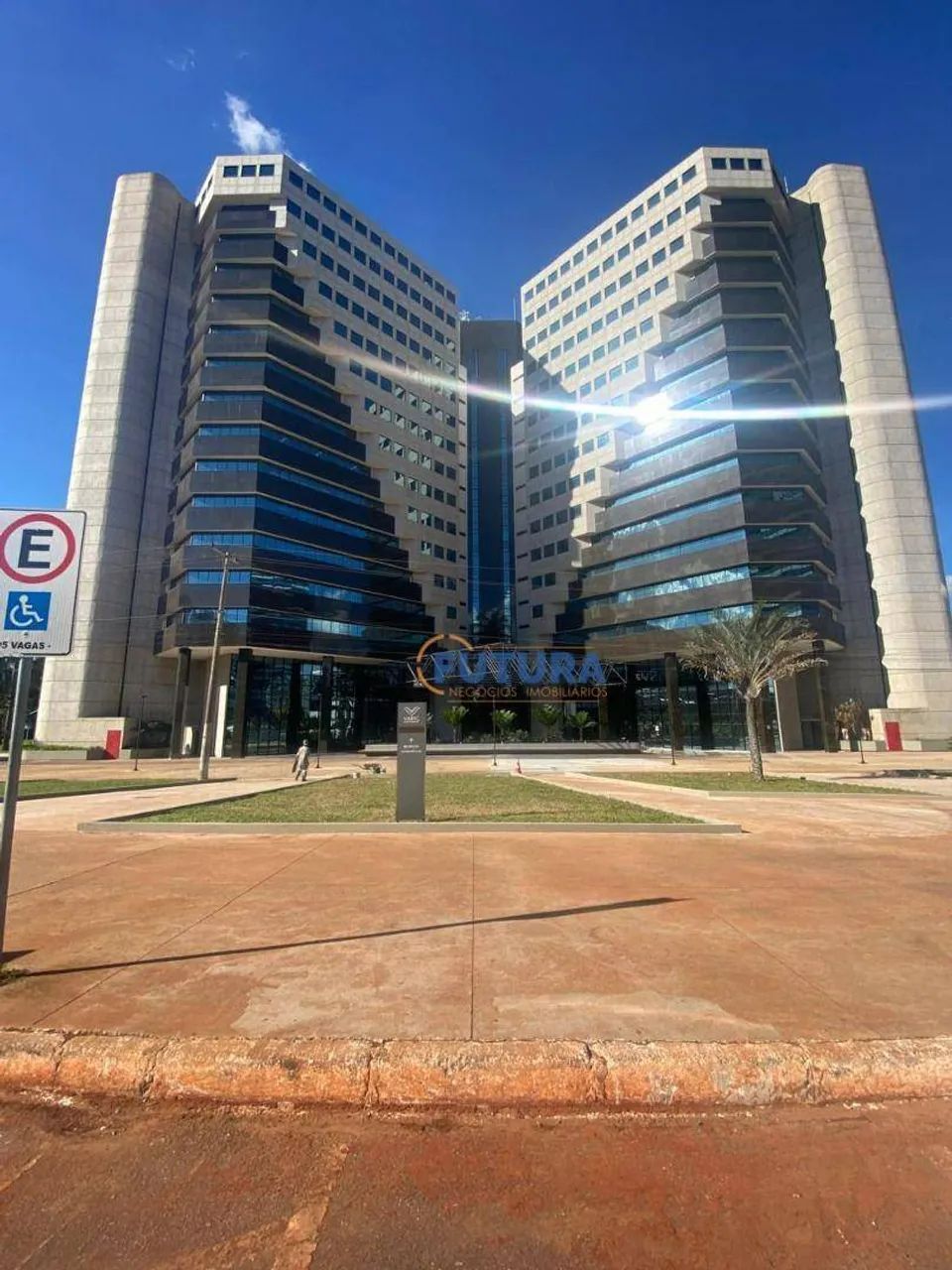 Excelente sala comercial - Ed Centro Empresarial Varig - Asa Norte - Brasília/DF