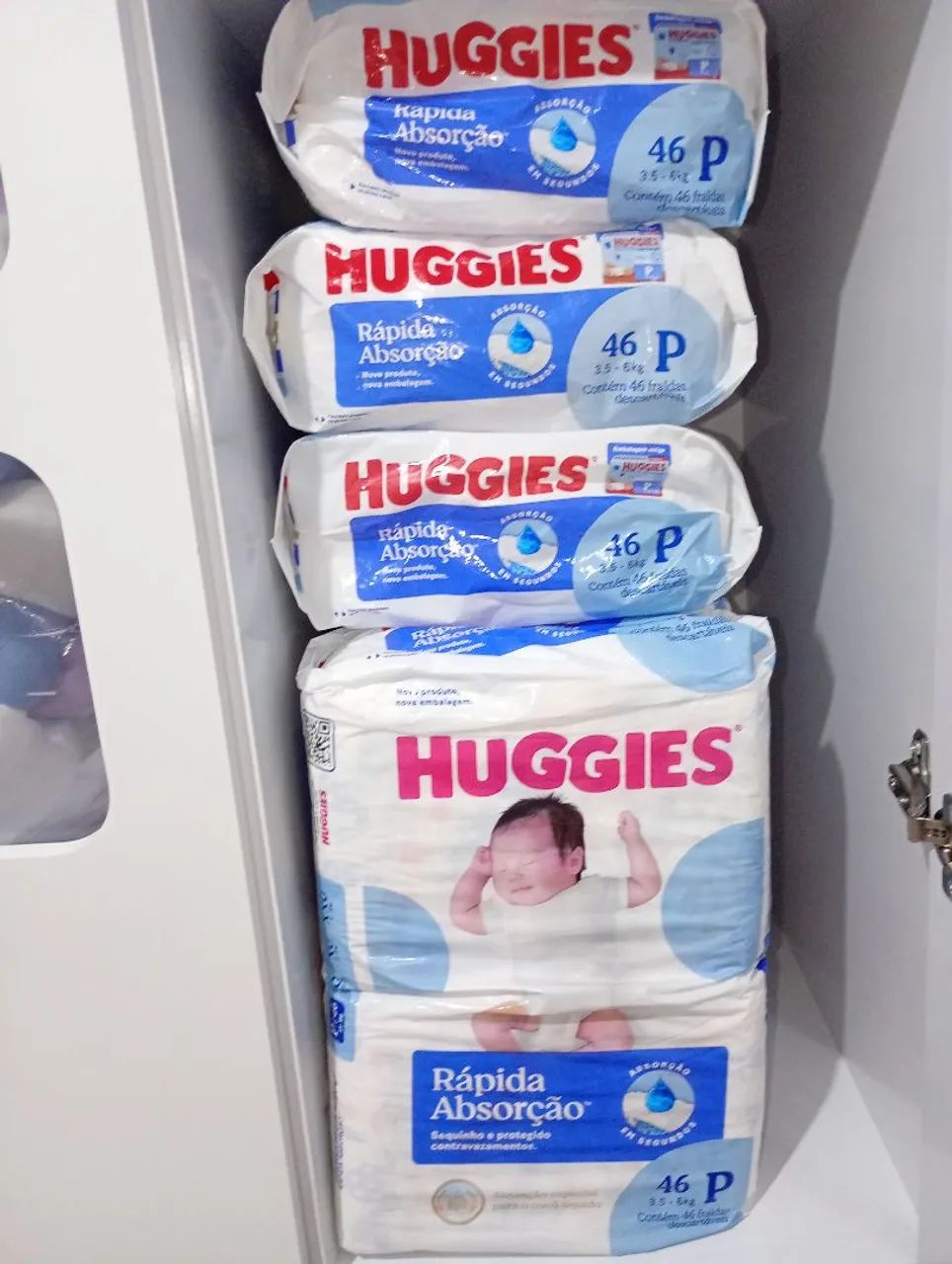 Vendo Fraldas Huggies 7 pacotes 