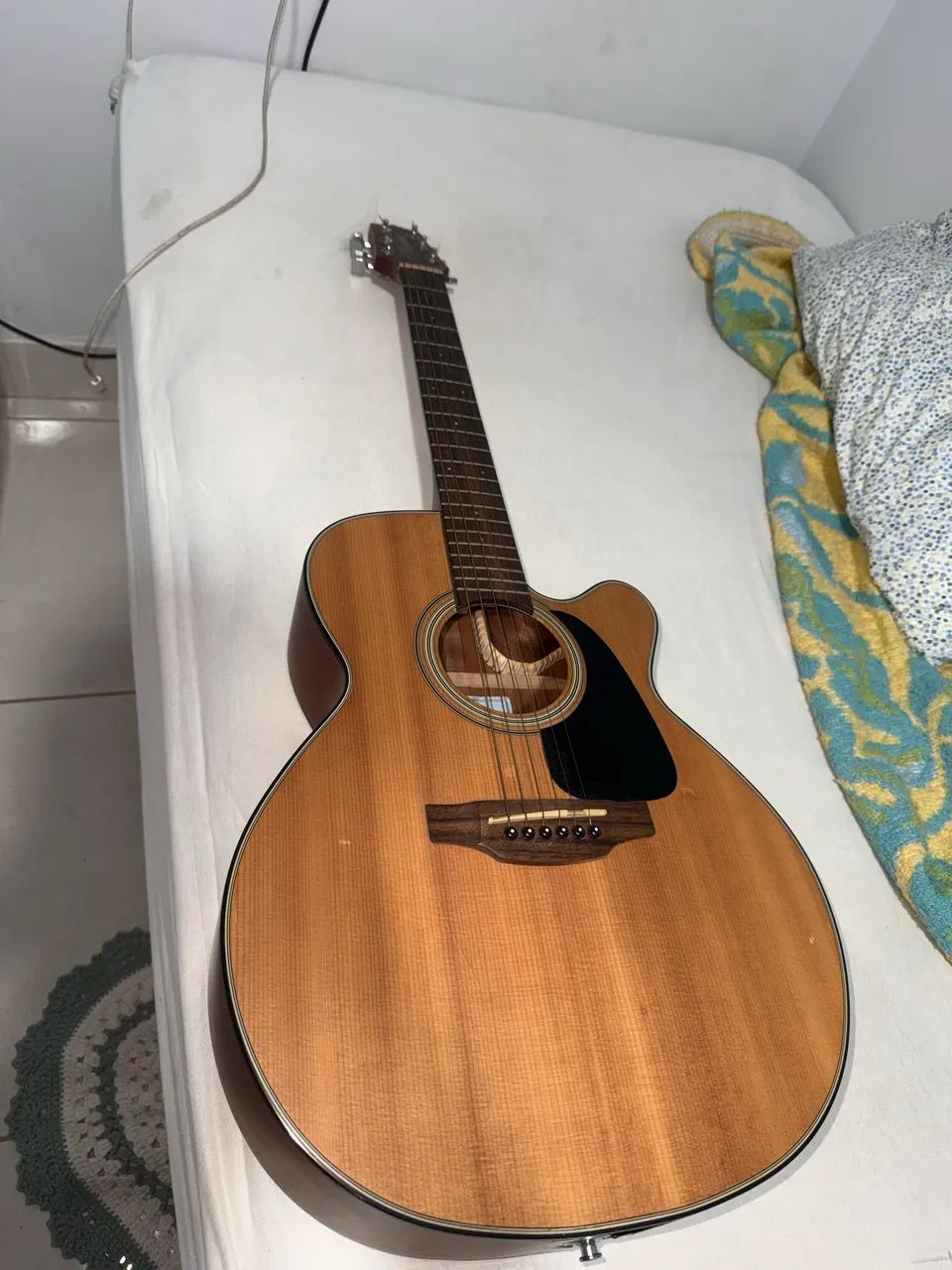 Violão Takamini