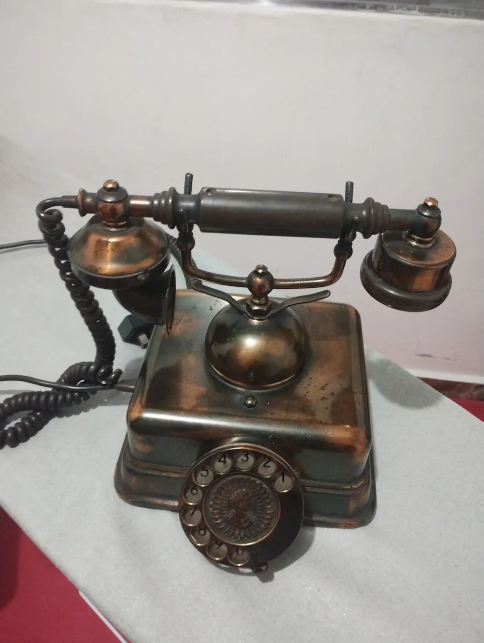 Telefone de cobre
