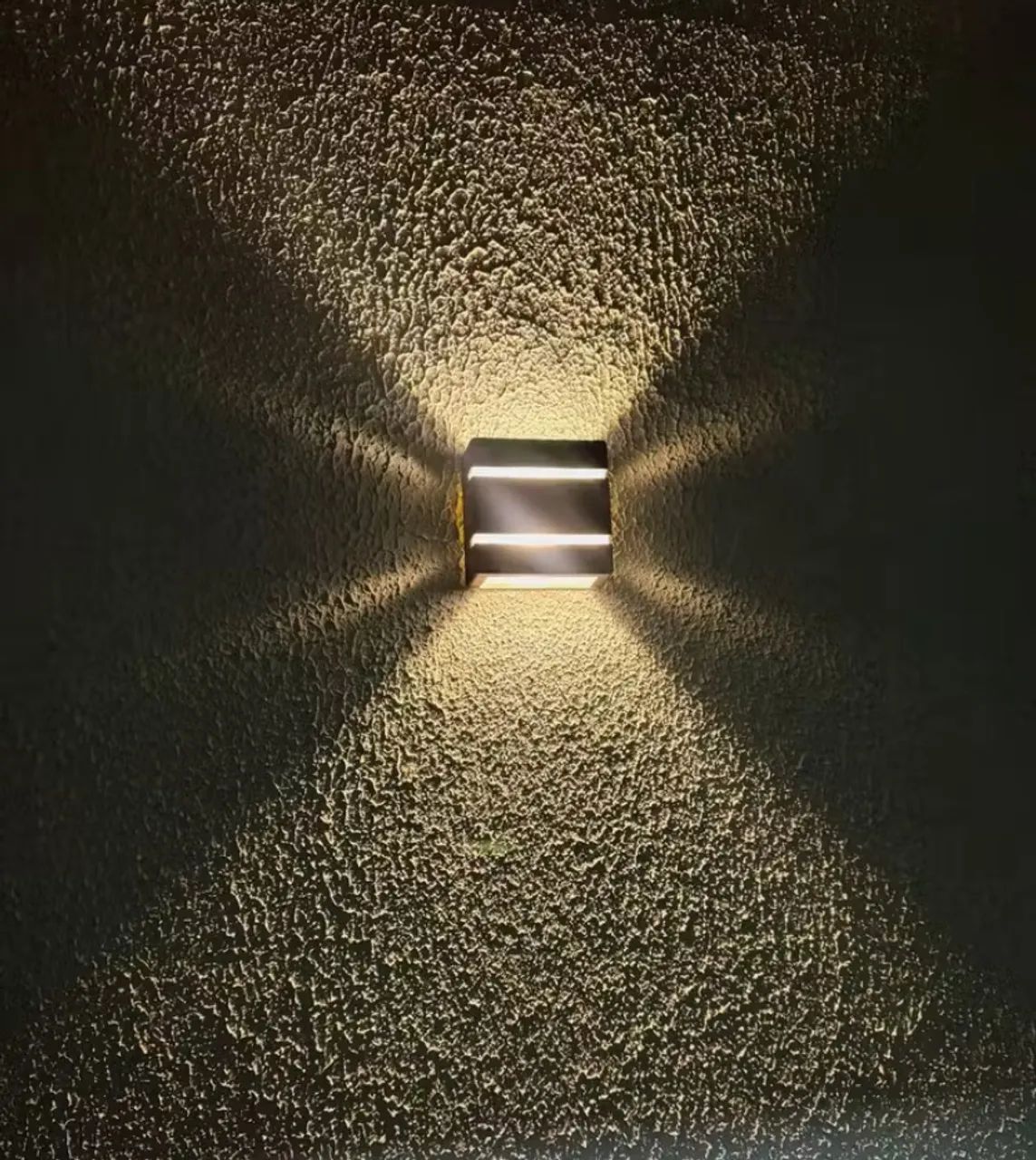 ARANDELA ( luz quente ) 