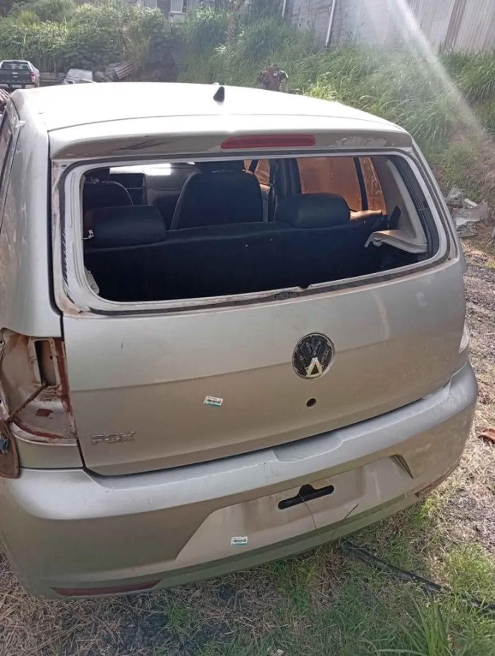 Volkswagen Fox 2011 Sucata Para Retirada De Peças - Foto 4