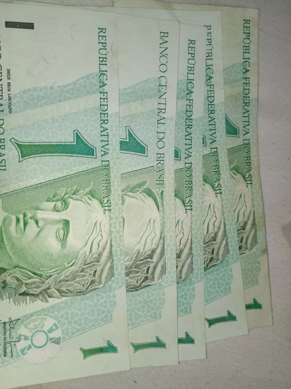 Cédulas de Real 1 e 10 reais (polímero) - Foto 3