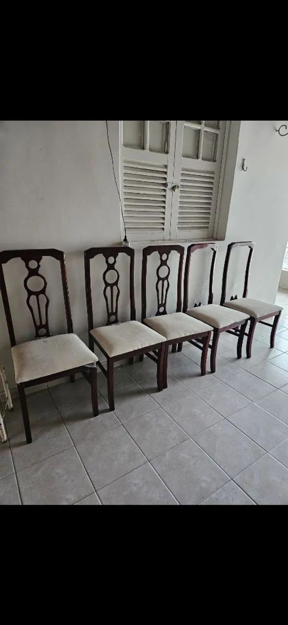 Conjunto de cadeiras