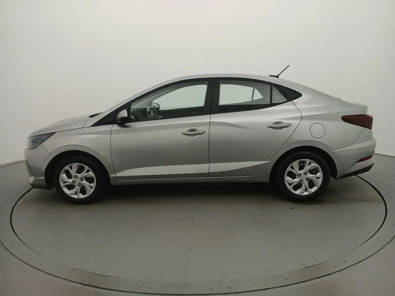 Hyundai HB20S Comfort Plus 1.0 TB Flex 12V Mec., foto 2 de 18