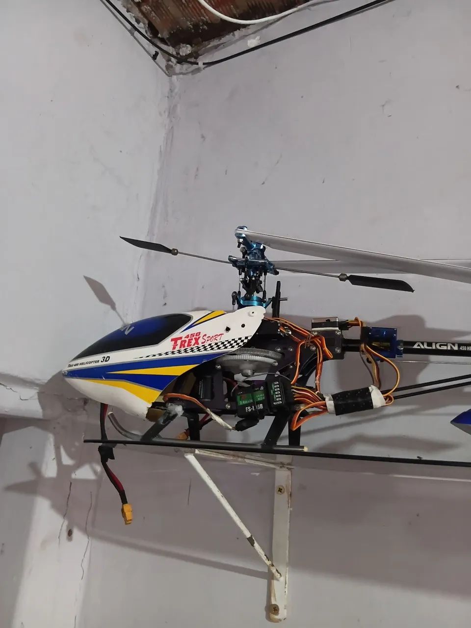 Helicóptero trex 450