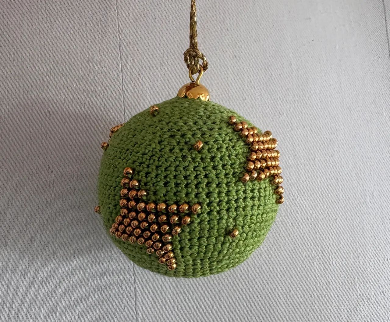 Bolinha de Natal crochetada nova - Foto 3