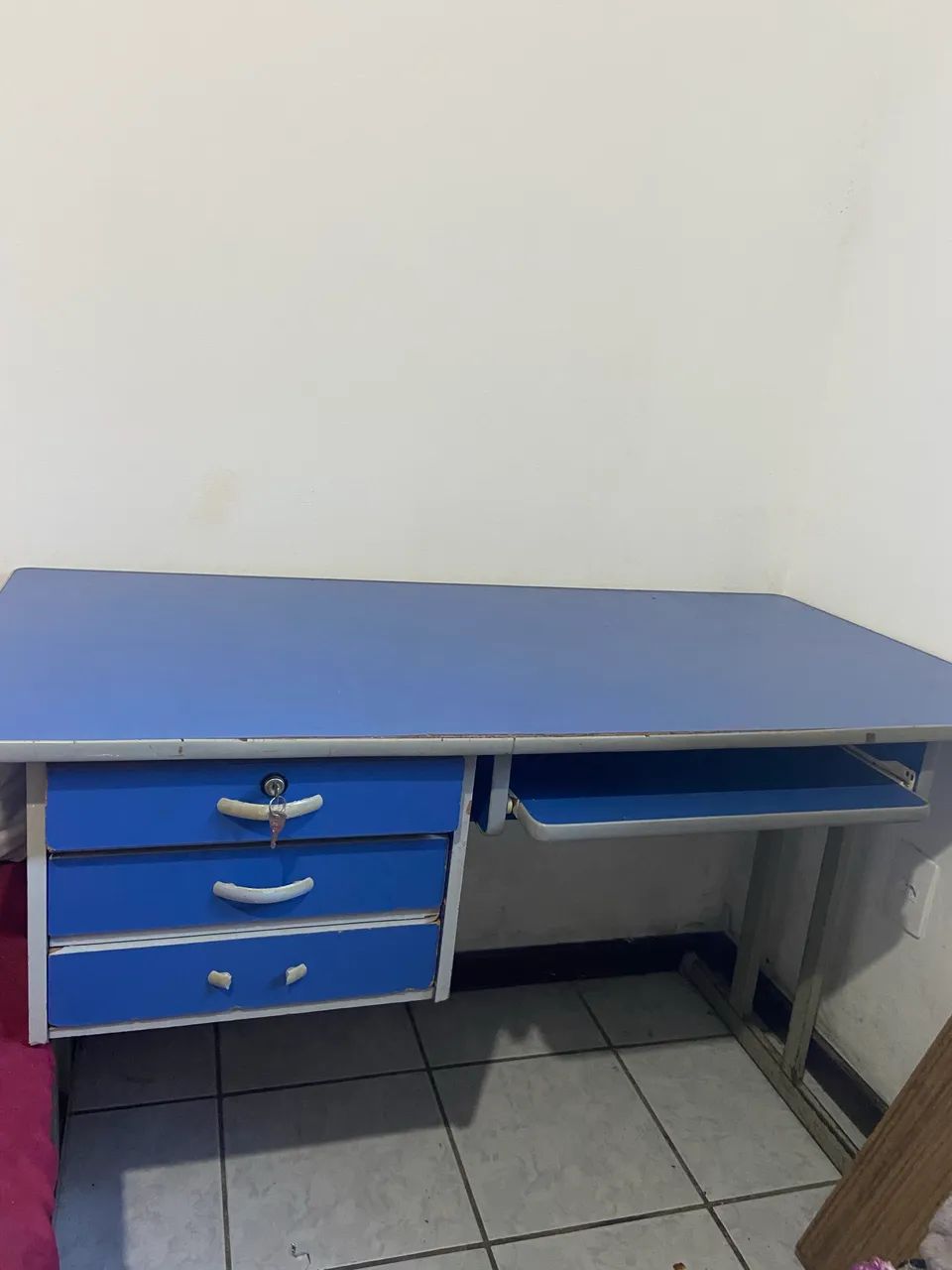 MESA DE ESCRITÓRIO / ESTUDOS - Foto 3