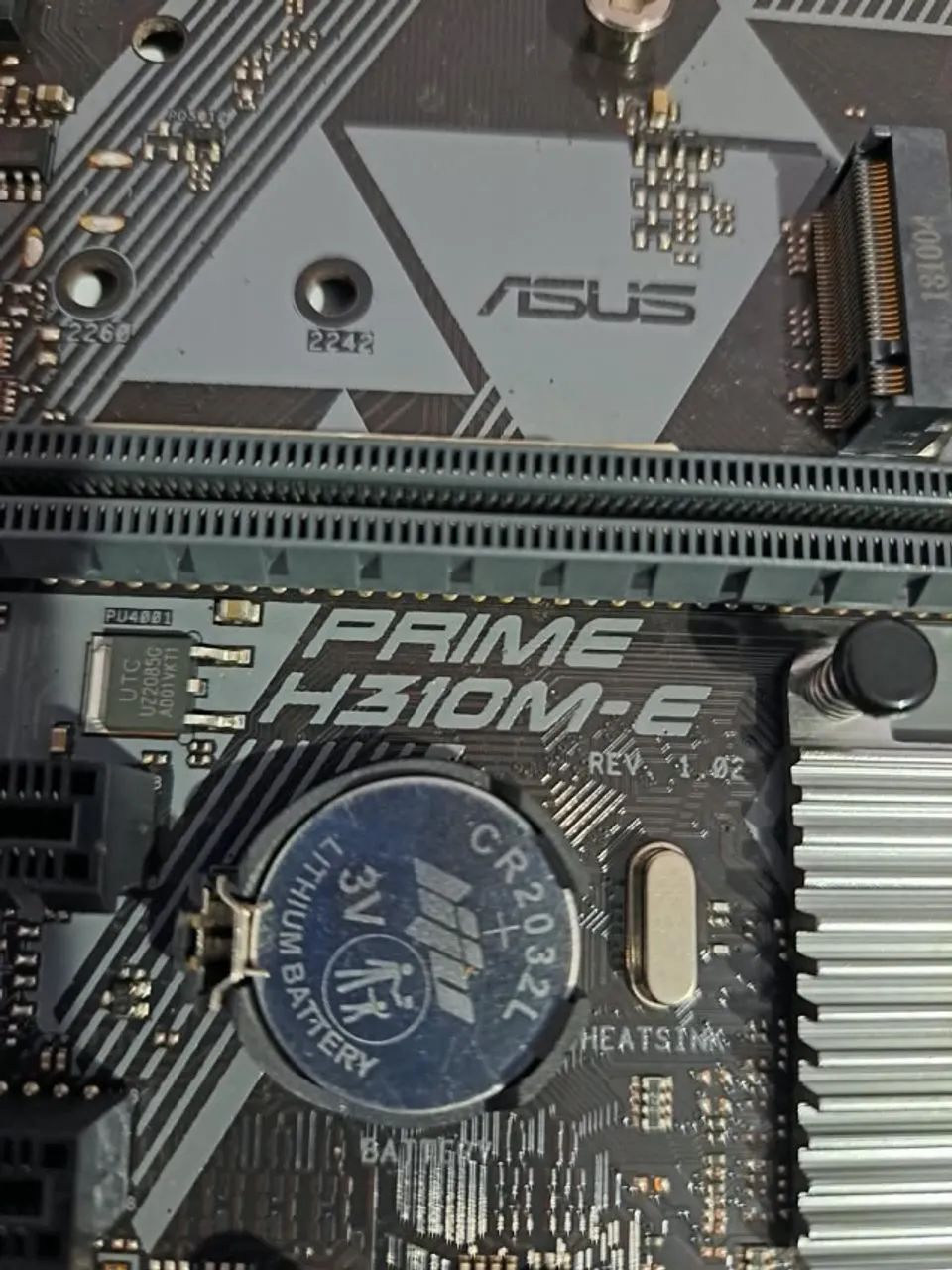 Placa mãe e outras peças
