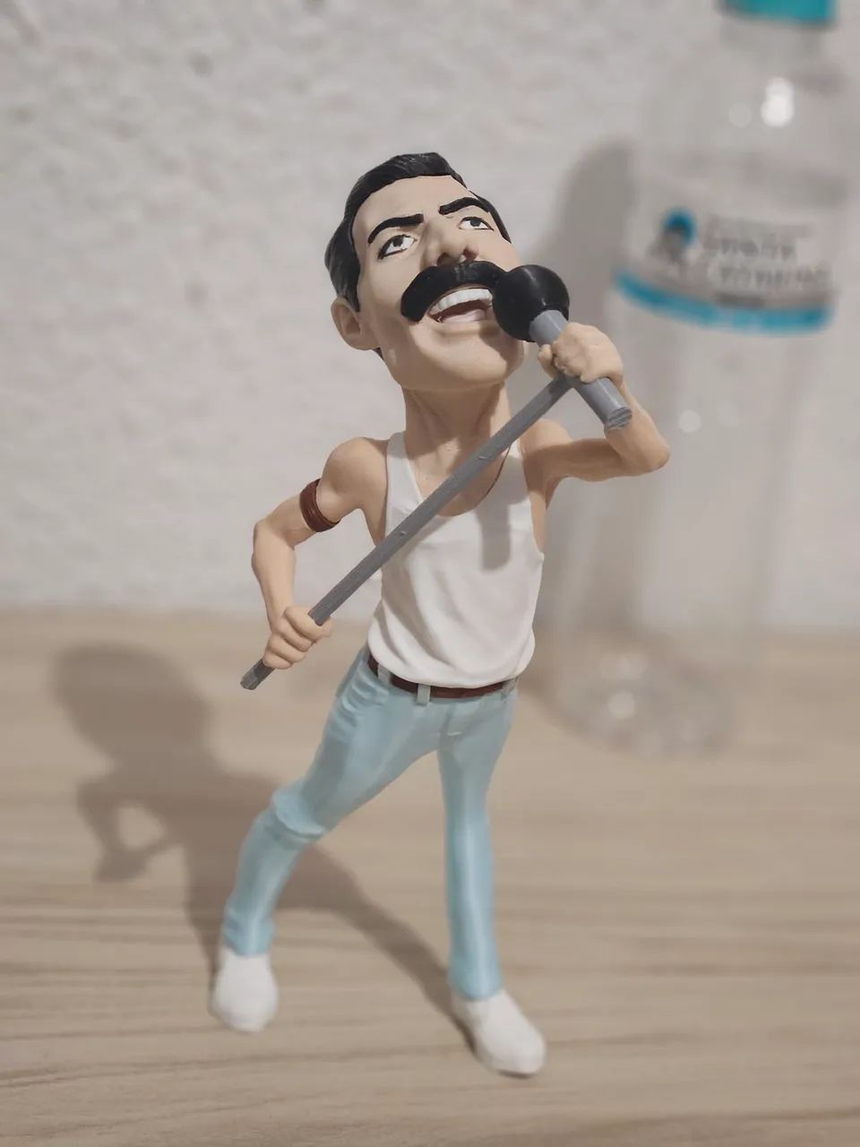 Boneco Freddie Mercury Colecionável - Miniatura Queen - Foto 2