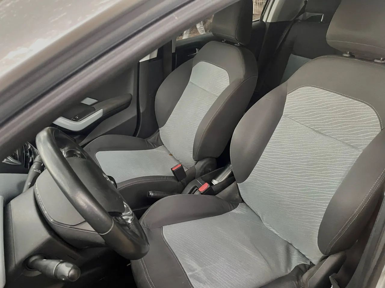 Peugeot 208 Active/active Pack 1.5 Flex 8V 5P 2014 - Foto 5