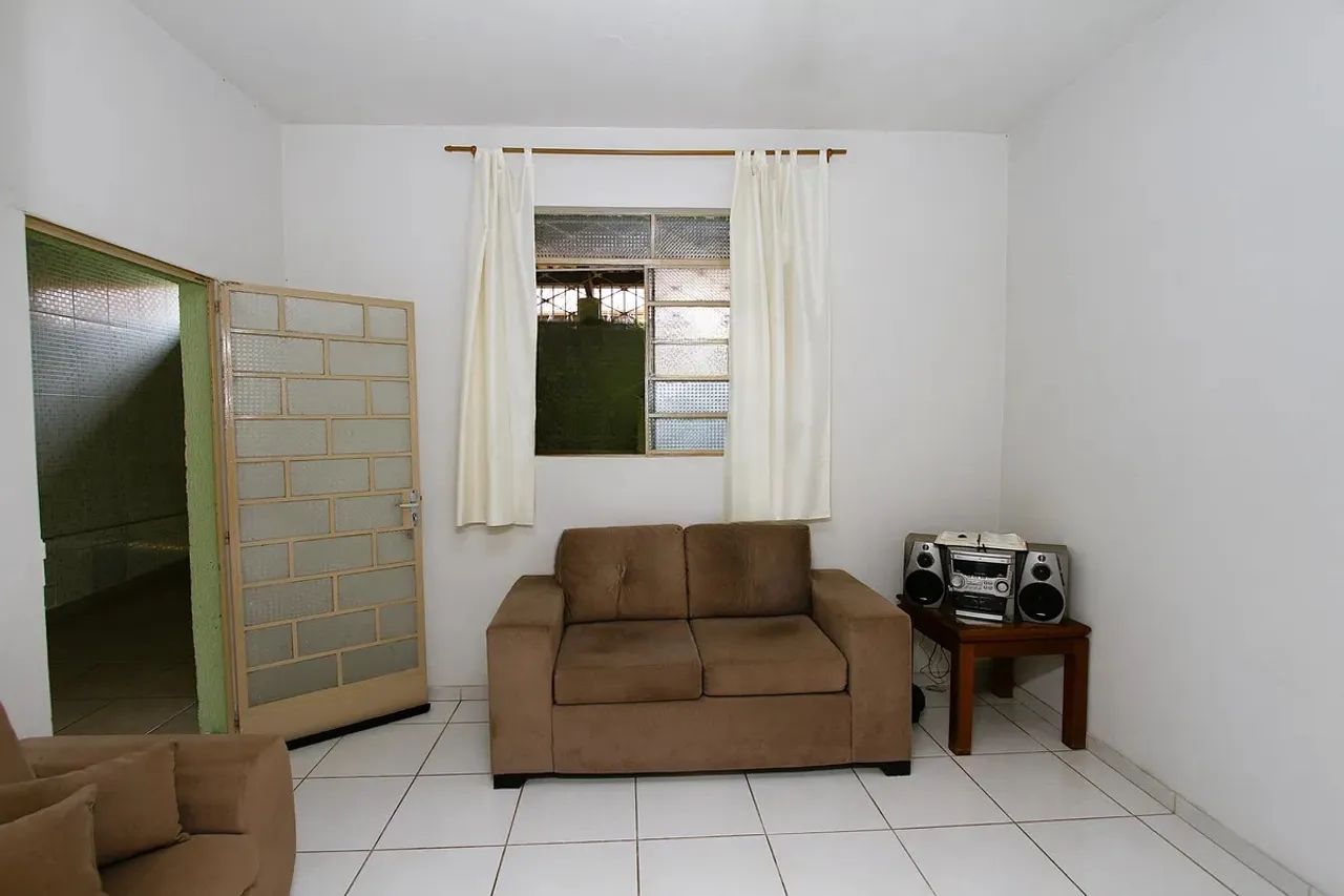 Casa à Venda - João Pinheiro, 4 Quartos, 150 m2 - Foto 5