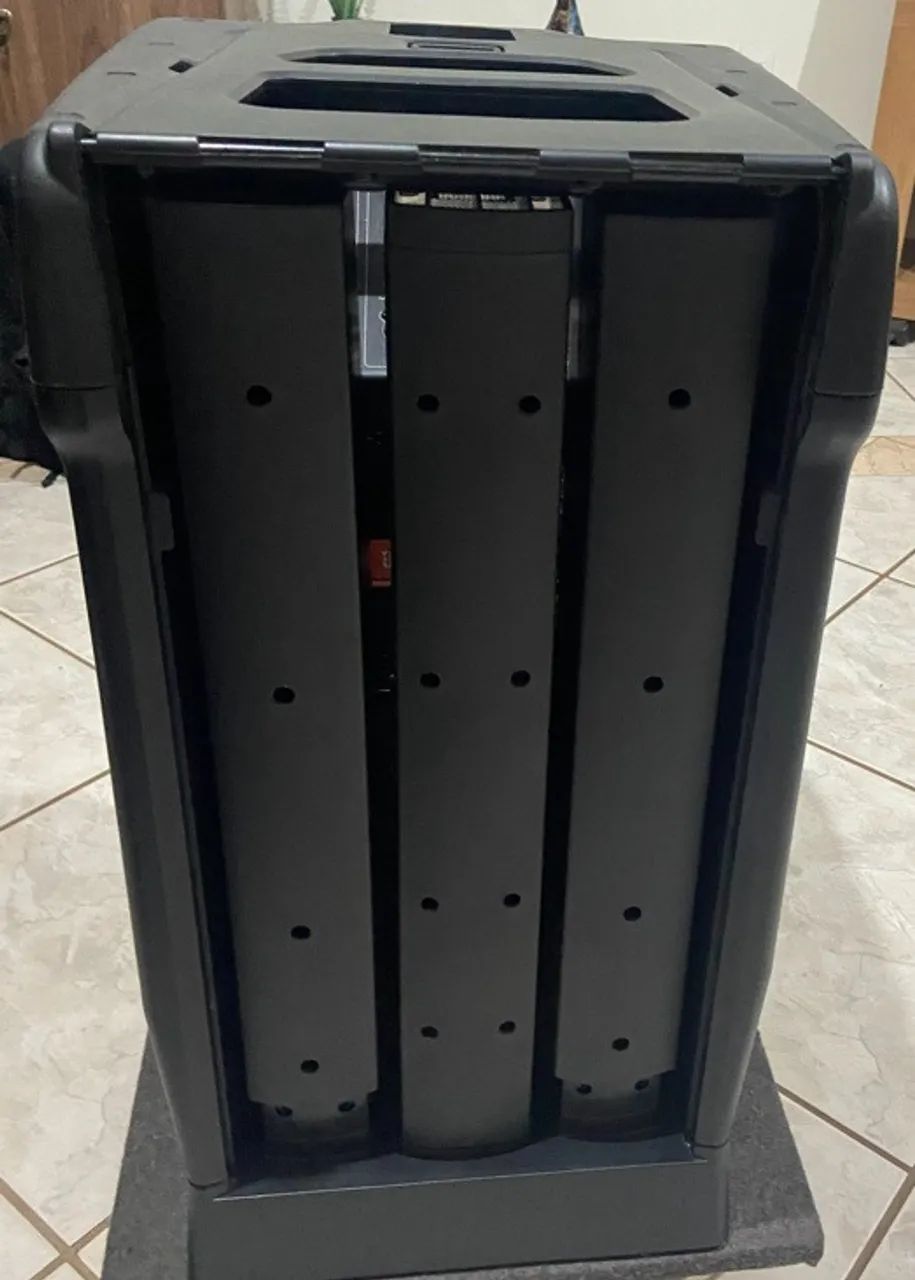 Par de Caixas Ativa Line Array Portátil JBL EON ONE Com Bag Customizado para Transporte. - Foto 2