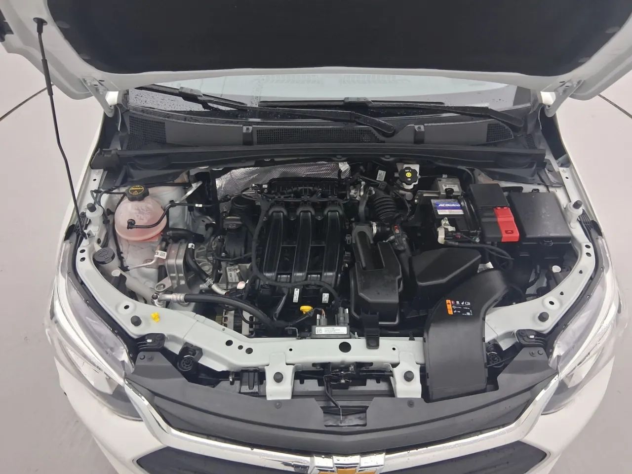 Chevrolet Onix Hatch LT 1.0 12V Flex Mec. 4P, foto 10 de 18