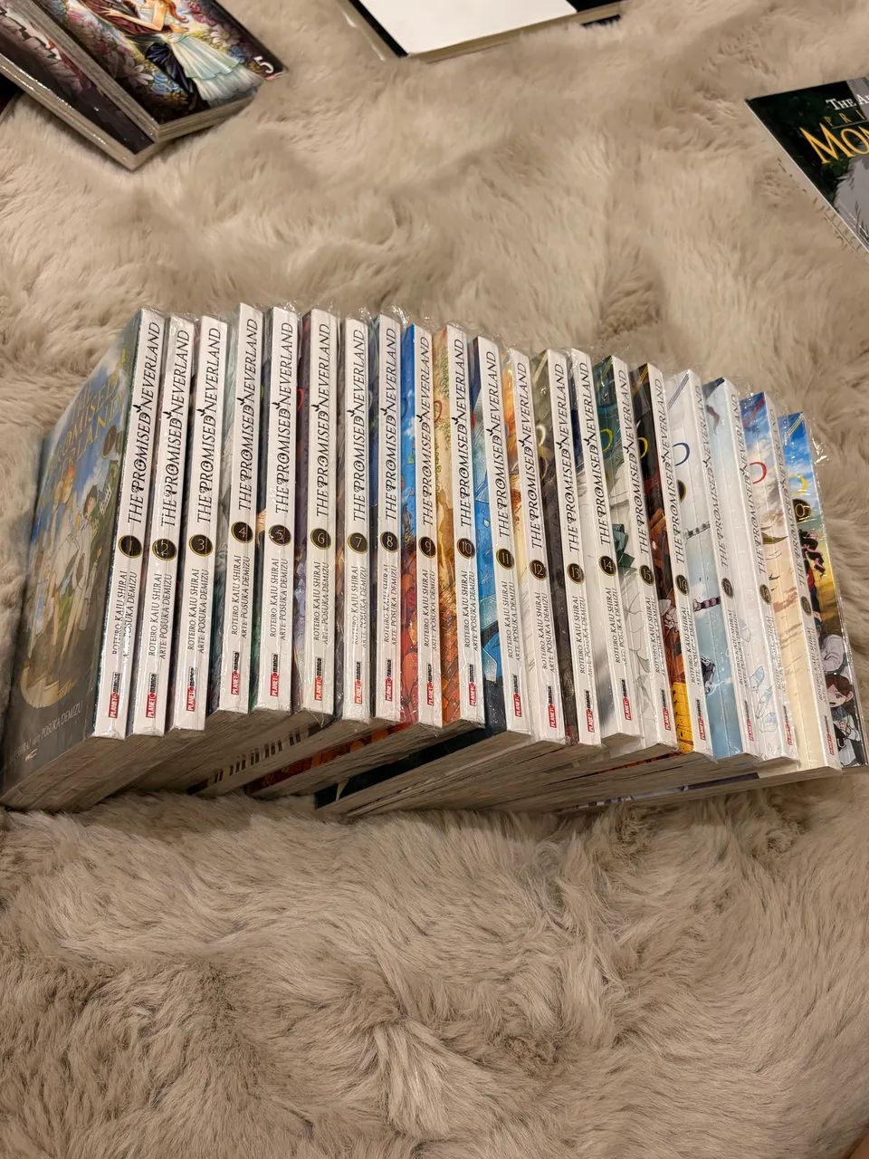 Mangás The promised neverland completo  - Foto 2