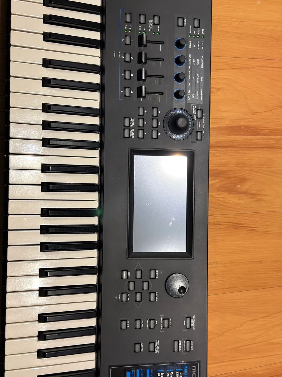 Teclado Yamaha MODX7 - Foto 2