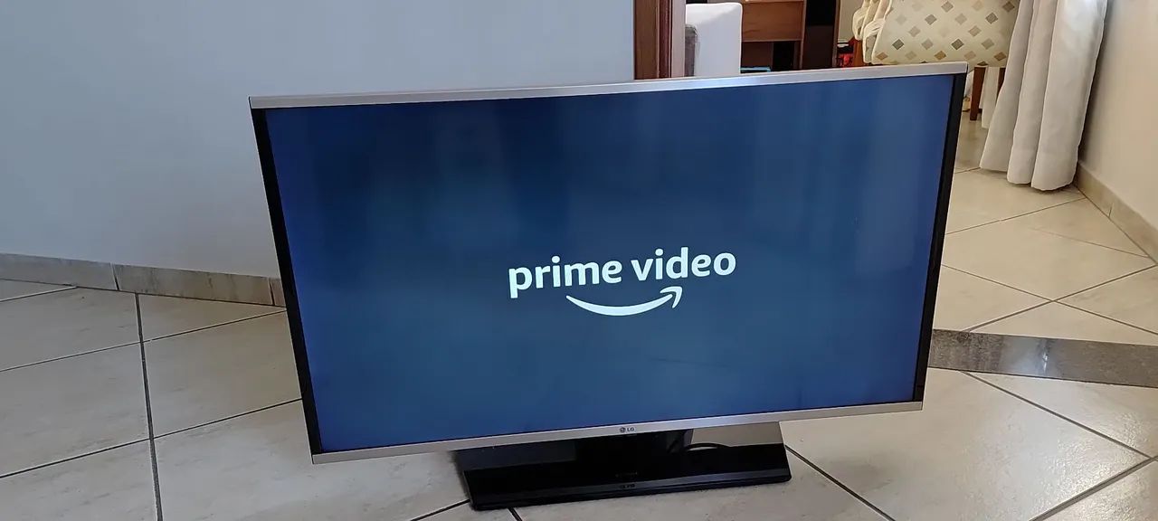 Vende-se SmartTV LG 40 polegadas  - Foto 2