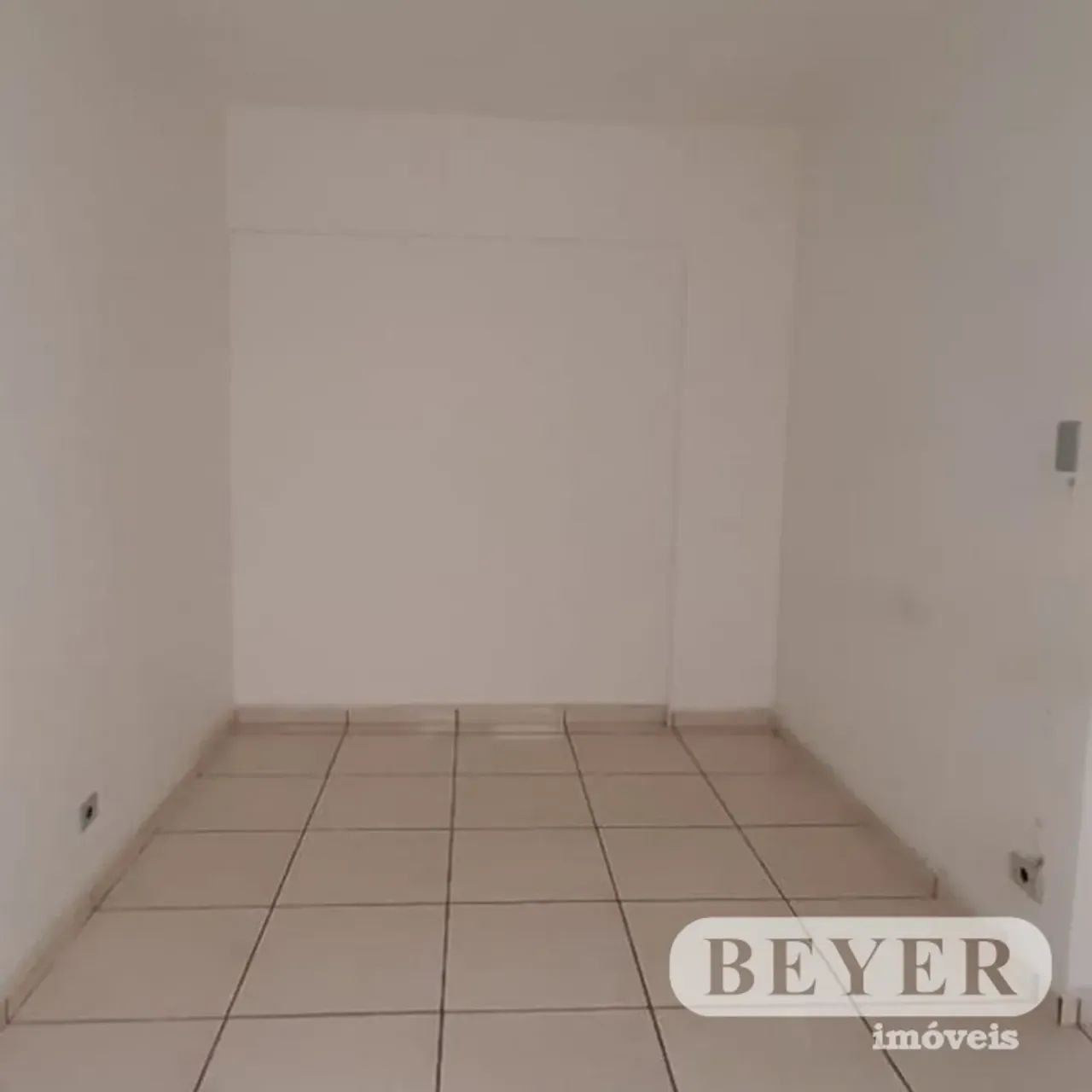 Apto Próximo ao Metr ô!!! - Foto 2