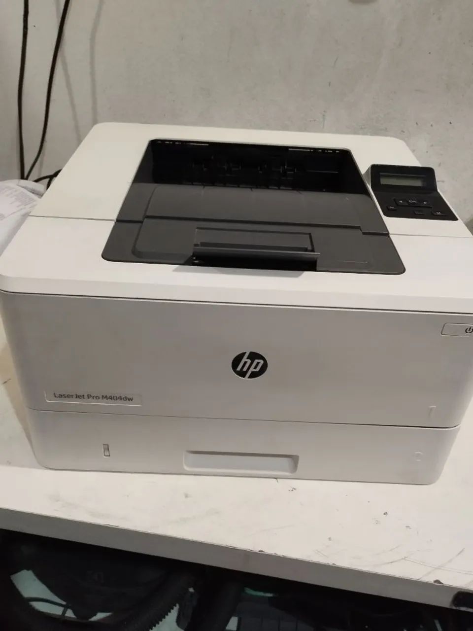Impressora HP LaserJet pro M404DW