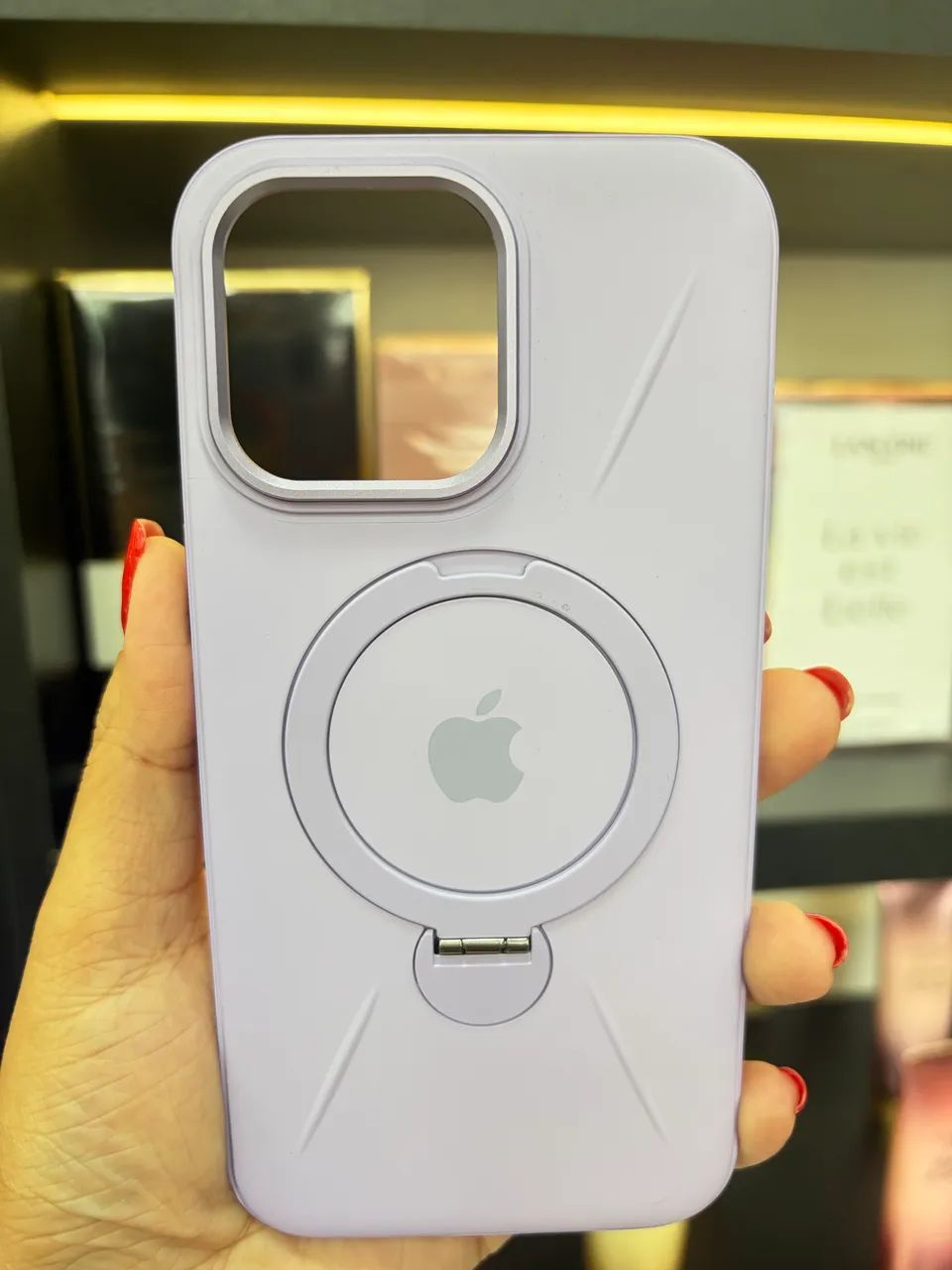 Capa iPhone 13 -14Pro Max - 15 -15 Pro Max com suporte (Novo)  - Foto 4