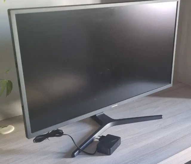 Monitor Samsung 32 polegadas 4k