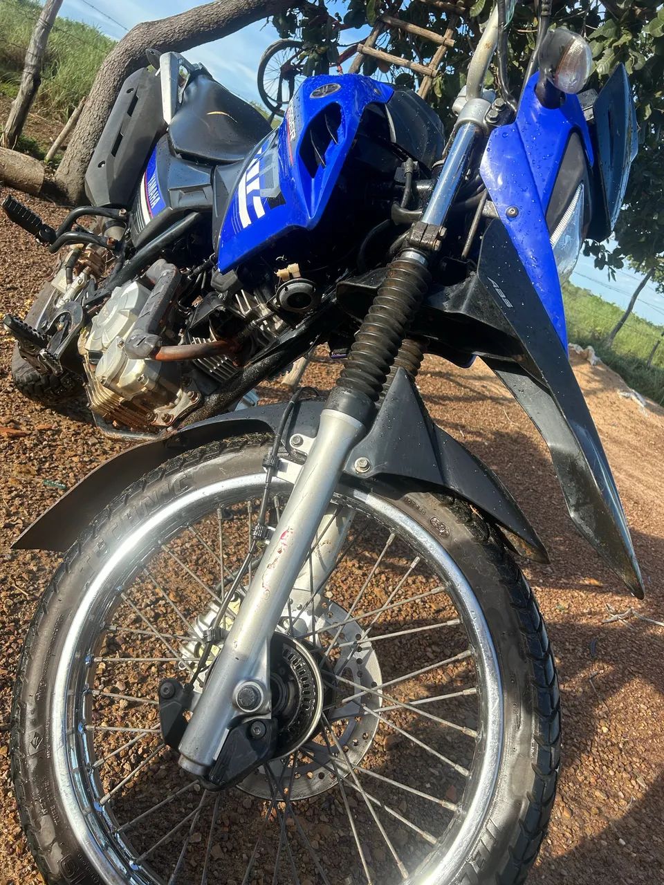 Moto no preço e bem conservada Crosse150 - Foto 2