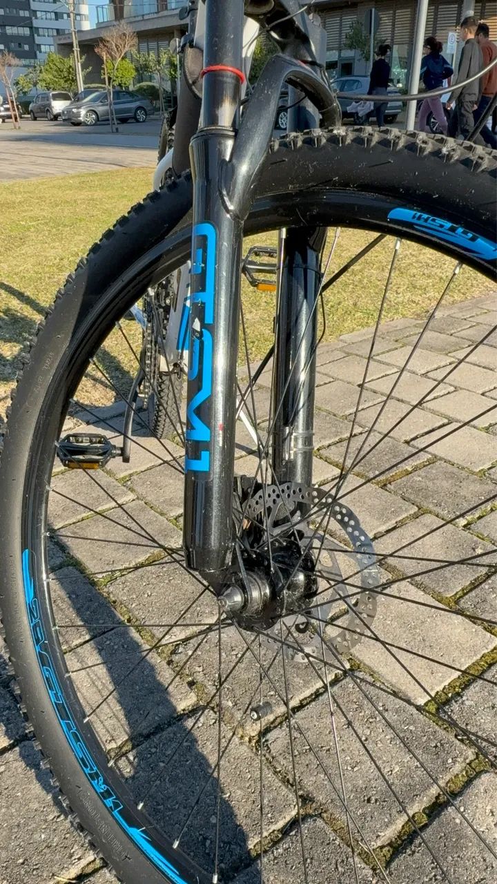 Bicicleta aro 29, impecável!! - Foto 3