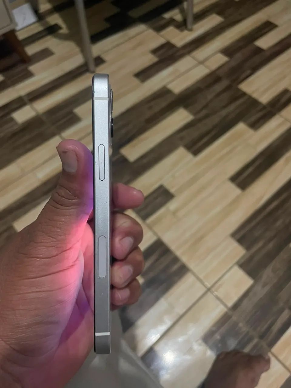 Vendo iPhone 12 semi novo - Foto 3