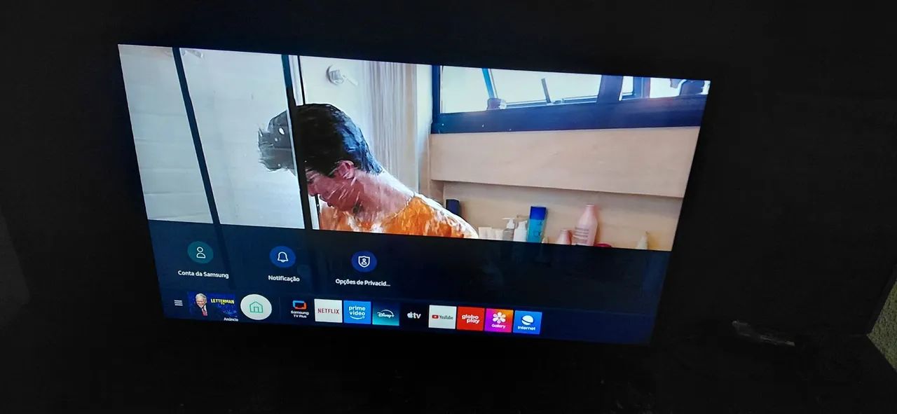 Vendo a TV Samsung Smart 32 polegadas funciona tudo certinho - Foto 2