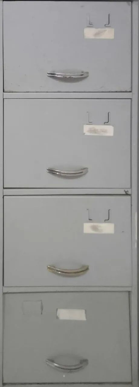 Armário escritório 4 gavetas