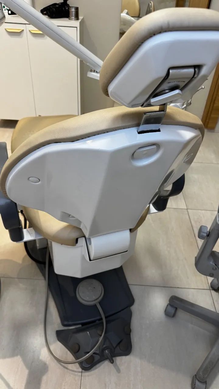 Cadeira odontológica  - Foto 4