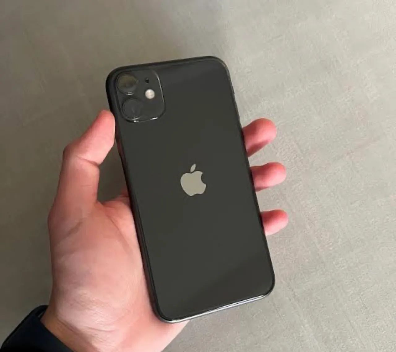 iPhone 11