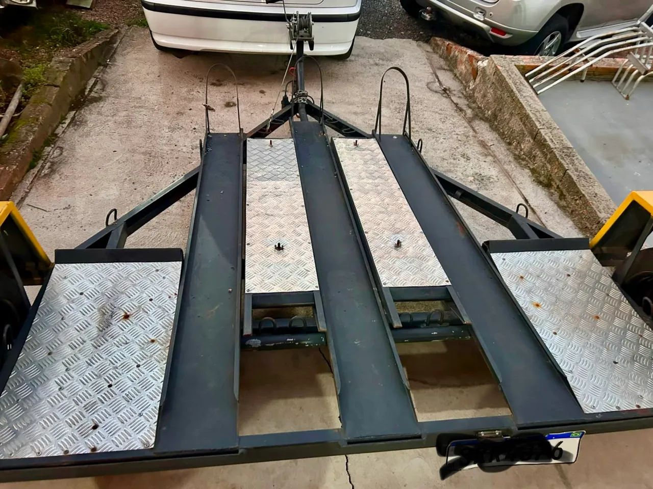 CARRETINHA PLATAFORMA PARA TRANSPORTE DE VEÍCULOS  - Foto 4