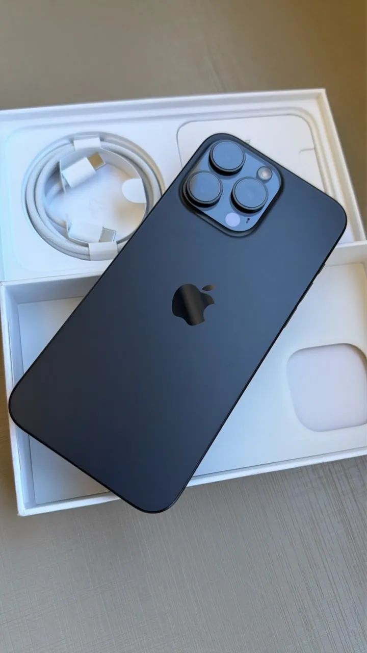 Vendo IPhone 15 Pro Max  512 GB - Foto 4