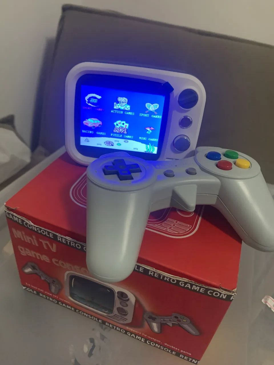 Mini tv com jogos 8bits