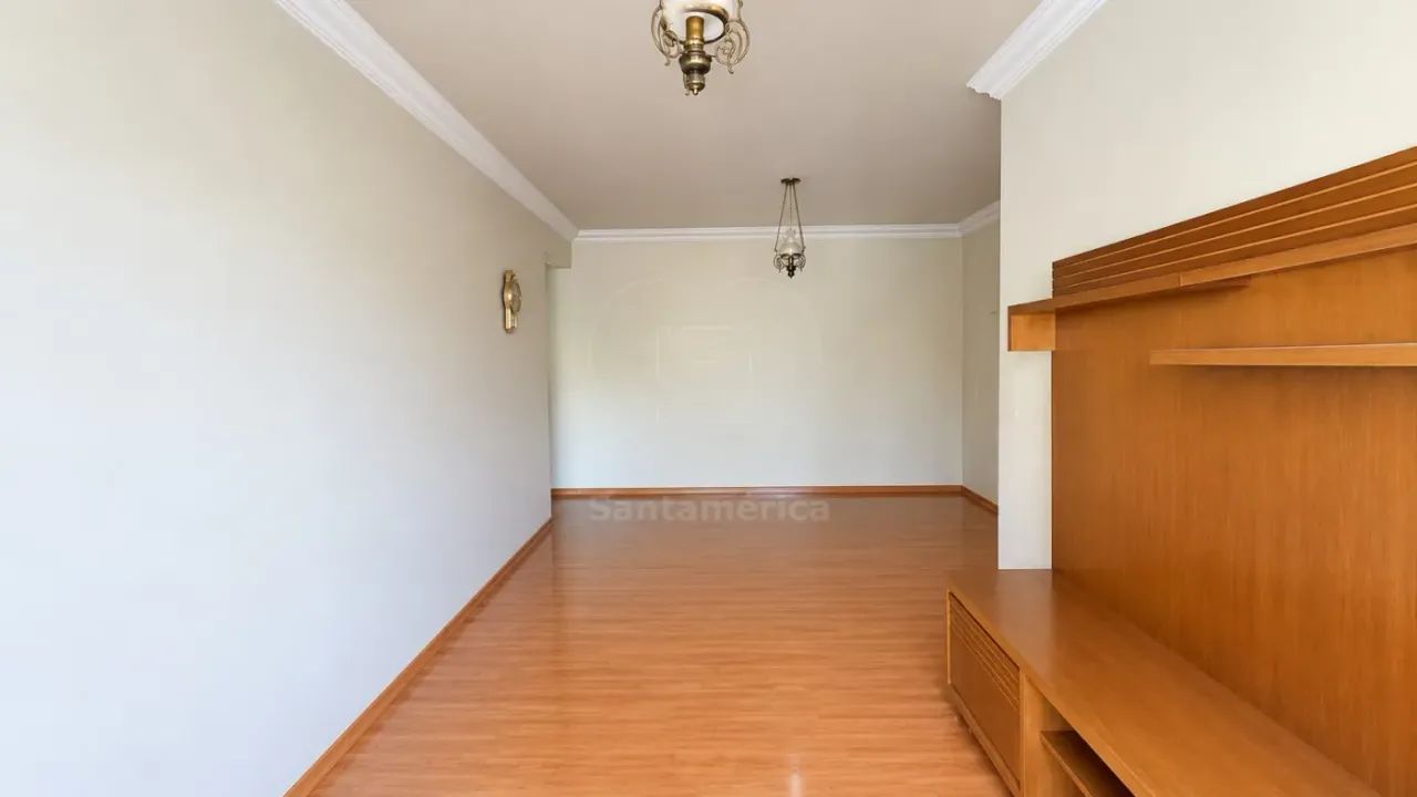 Apartamento para locação com 3 quartos, no Edifício Saint Tropez no Centro de Londrina - Foto 3