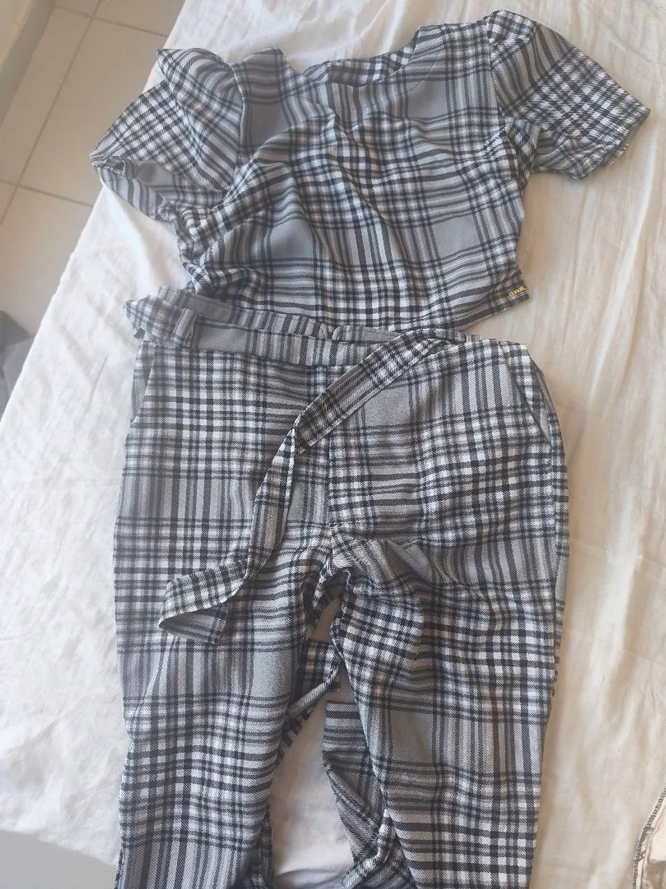 Roupas - Foto 3