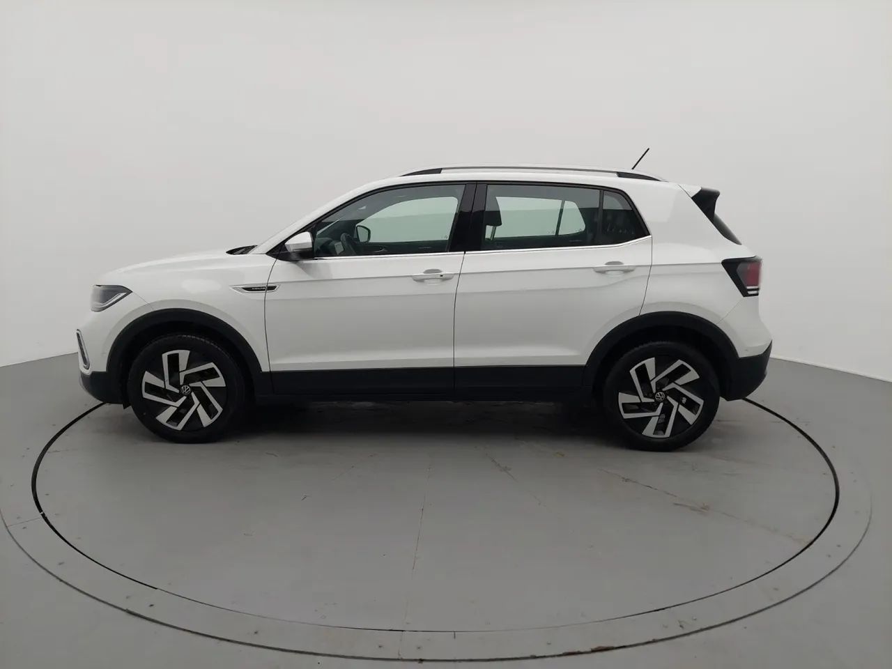 Volkswagen T-Cross Highline 1.4 TSI Flex 16V 5P AUT, foto 2 de 18
