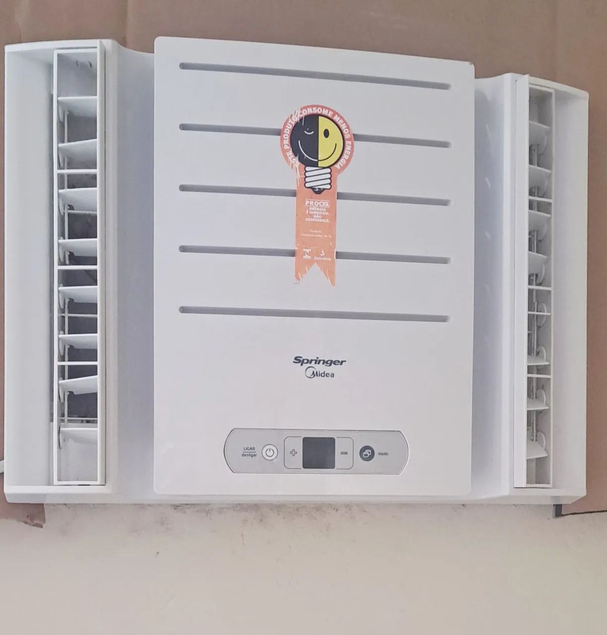 Ar condicionado 10.000btus 220V e controle  - Foto 2