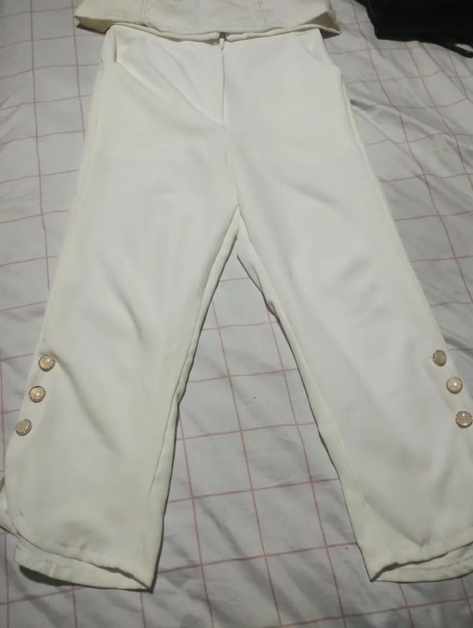 Vende-se calça sem uso - Foto 2